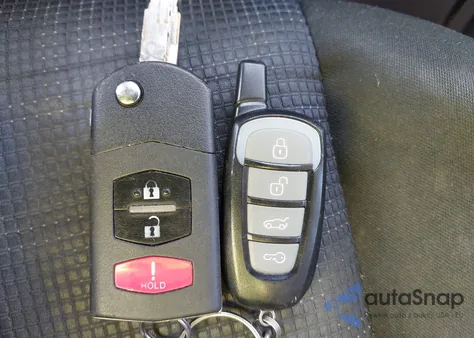 2010 Mazda Mazda5 Sport из США, поврежденный, VIN JM1CR2WL8A0387348